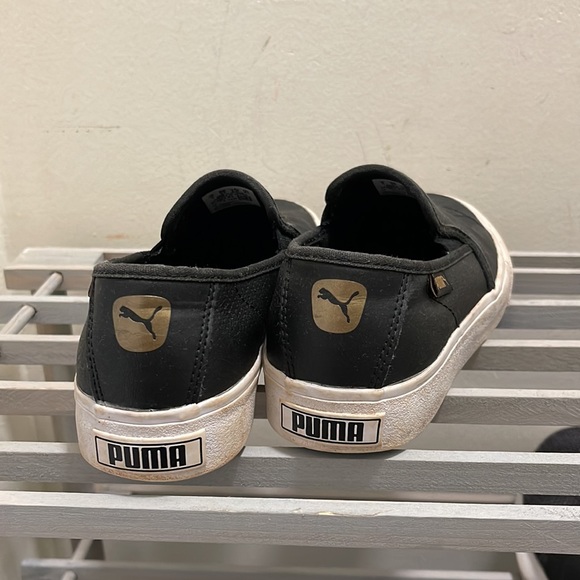 Puma Slip On Shoes - Picture 3 of 4